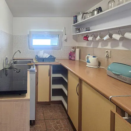 1 Bedroom Beautiful In 別荘