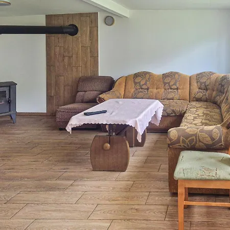 1 Bedroom Beautiful In *